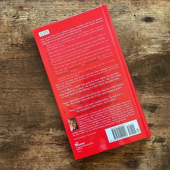 ❤️ 2/$20 or 3/$25✨ LIKE NEW Kendall Farr Pocket Stylist Fashion Book MSRP$28 - Picture 2 of 5